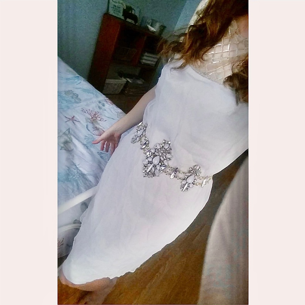 *Vintage Miss Elliette 60s White Beaded Chiffon Shift Dress*